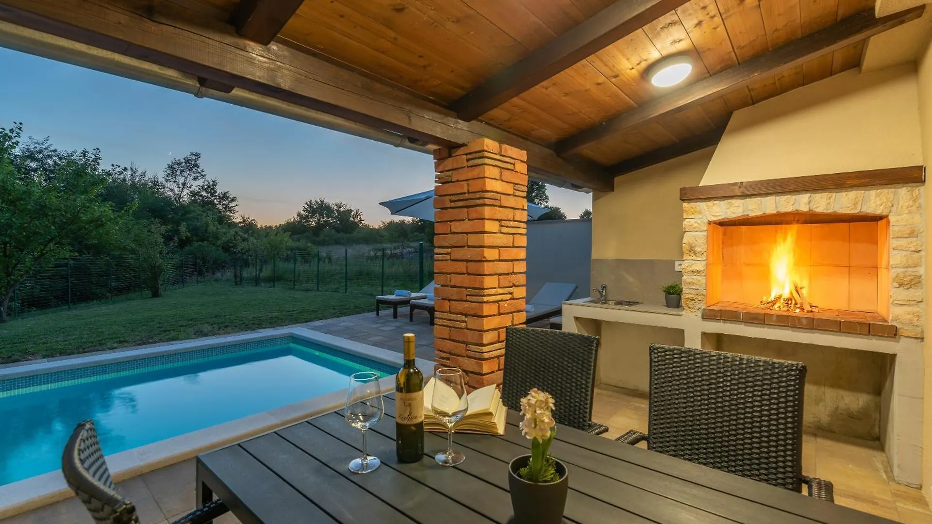 House Matea Villa Prnjani Holiday home